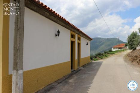 Quinta Do Monte Bravo - Douro - Quarto Duplo Villa Ervedosa do Douro Екстериор снимка